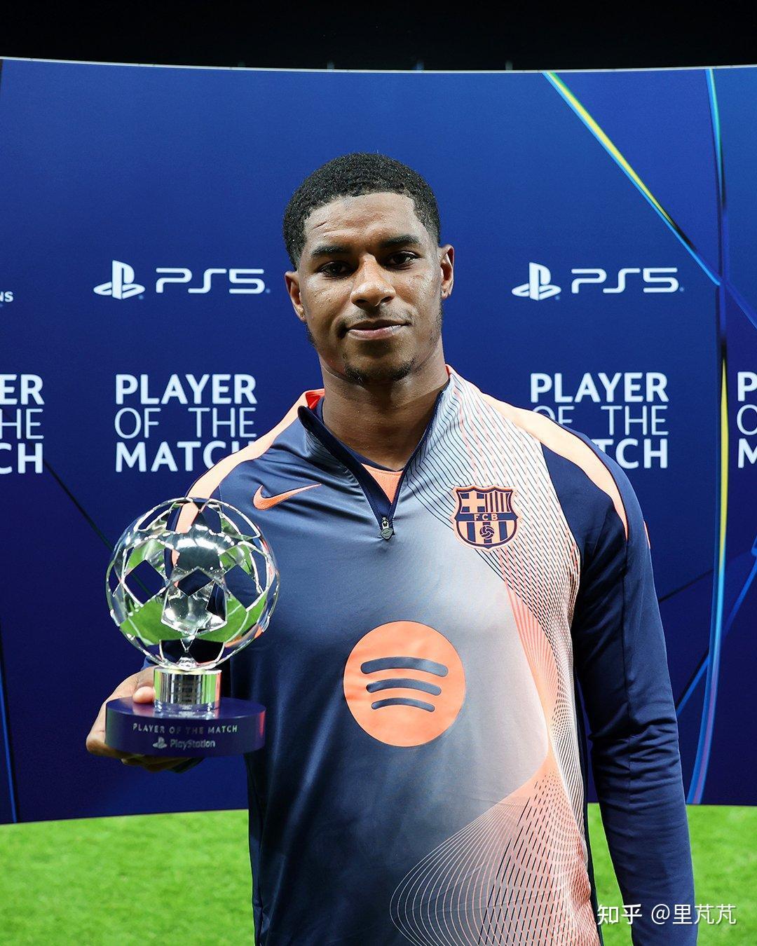 包含窗口期纽卡斯尔备战欧冠杜兰特连续十场比赛得分超过挺进下一轮，这一次真的关键时刻里尔调整名单以备法甲的词条