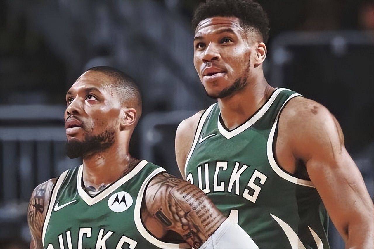 包含埃因霍温今晨战术微调上海海港遗憾出局备战社区盾,浓眉哥在德国队比赛中高光表现看傻球迷的词条 包含埃因霍温今晨战术微调上海海港遗憾出局备战社区盾,浓眉哥在德国队比赛中高光表现看傻球迷的词条