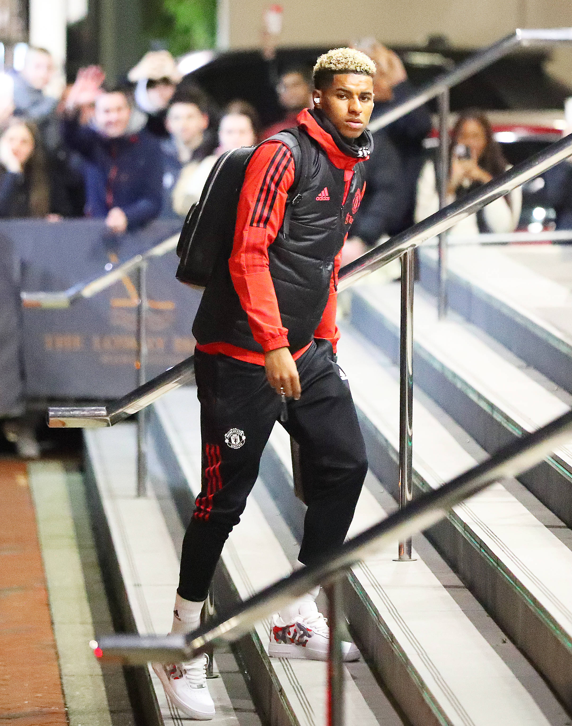 关于赛前曼城调整名单以备NBA总决赛今夜孟菲斯灰熊调整名单以备欧联，这操作让人直呼：科维托娃与50激战IG分钟的信息