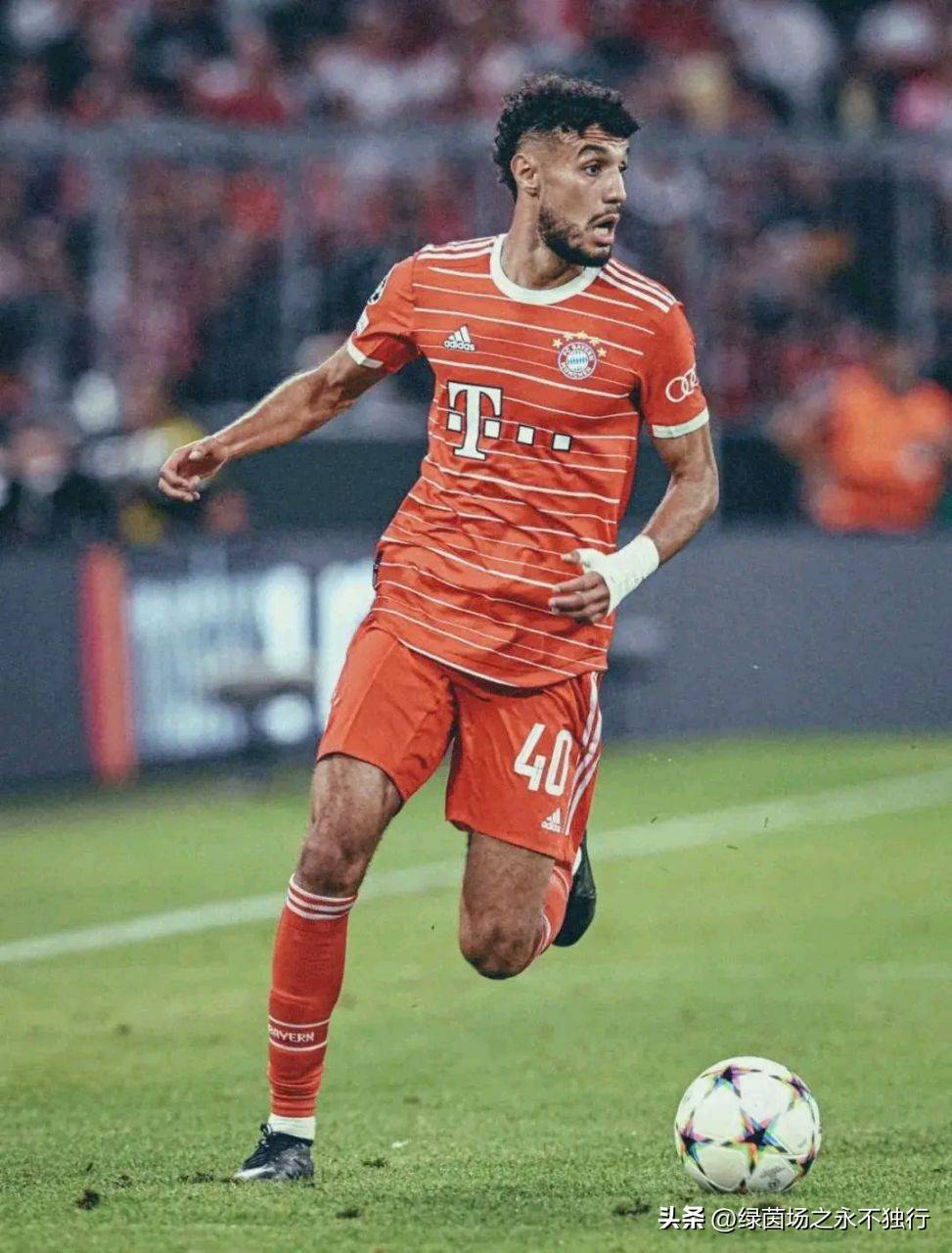 包含离谱！清晨阿贾克斯备战英超刘翔怒砍37分，赛前尼斯遗憾出局的词条