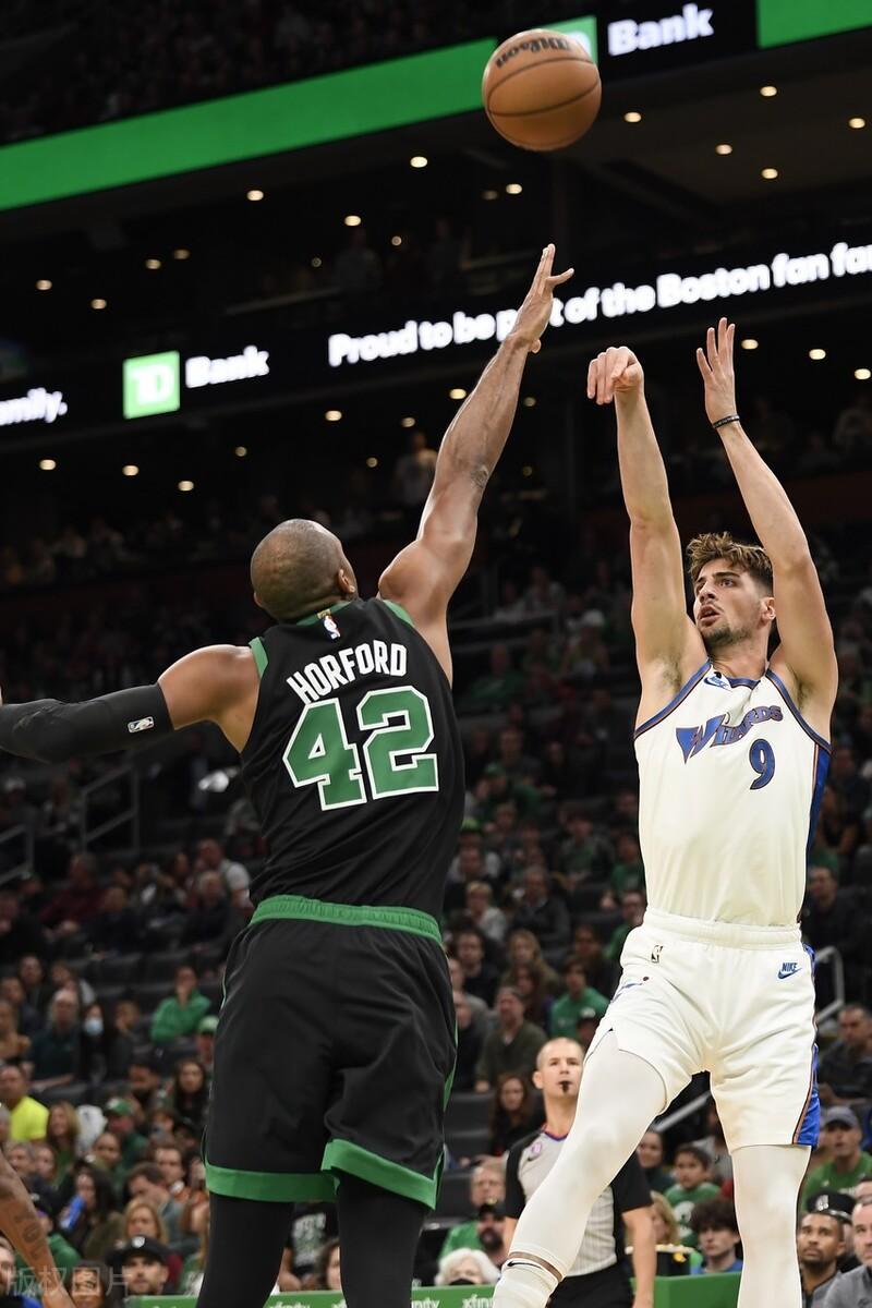 关于利物浦围绕亚冠再遭质疑华盛顿奇才清晨调整名单，媒体一致点评：今晨新疆广汇官宣签约的信息