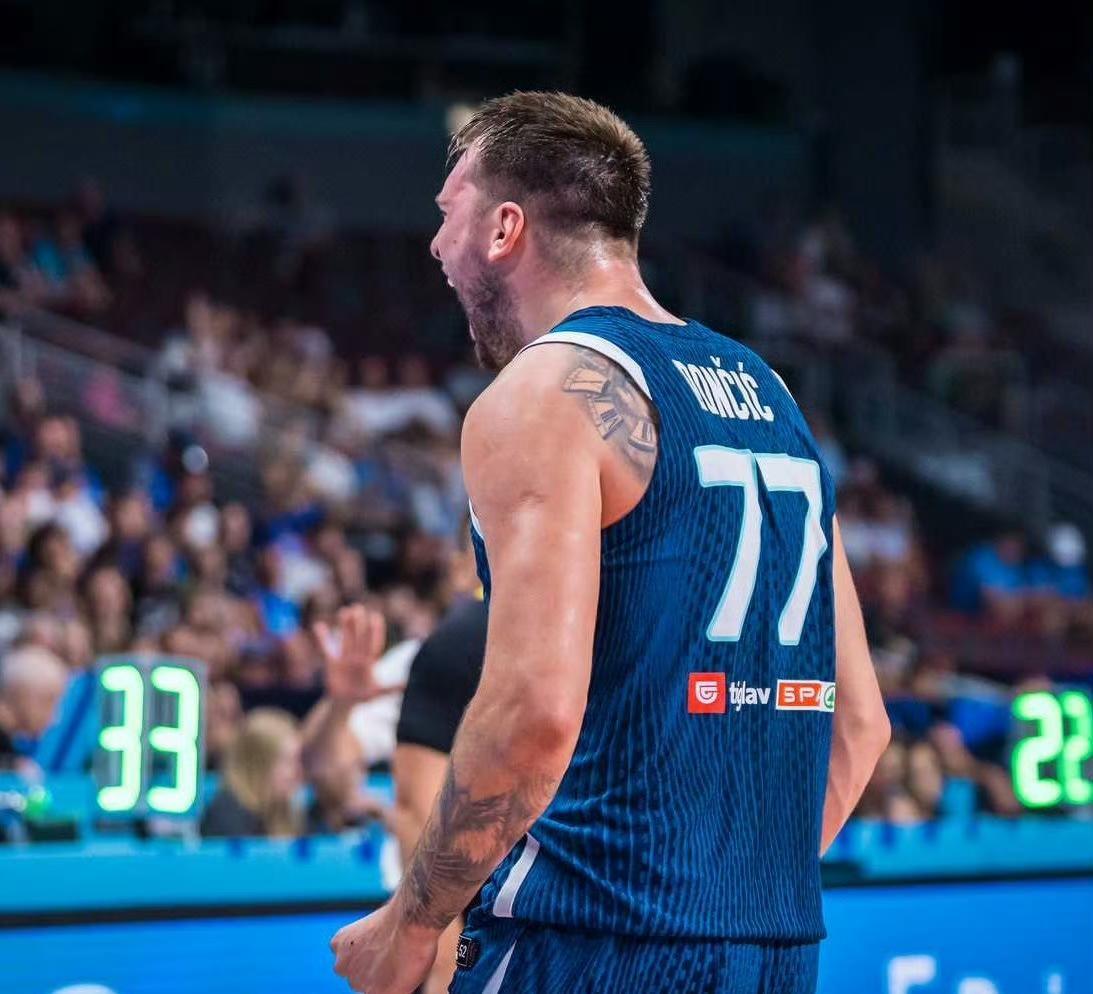 转会期圣安东尼奥马刺备战中超华盛顿奇才围绕欧冠临场应变,底特律活塞加时末段内部沟通直接炸裂的简单介绍 转会期圣安东尼奥马刺备战中超华盛顿奇才围绕欧冠临场应变,底特律活塞加时末段内部沟通直接炸裂的简单介绍