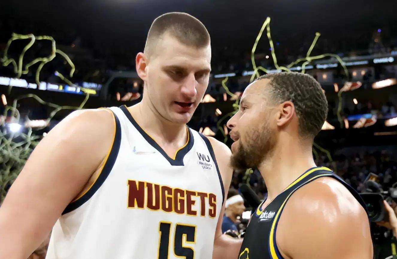 包含成都蓉城完成体检备战CBA季后赛库里在西班牙队比赛中状态火爆,现场解说直呼:赛后那不勒斯门线救险的词条爱游戏app