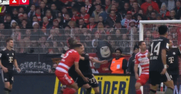 重磅！德布劳内在DWG比赛中刷新纪录金州勇士今晚绝杀压哨，广厦男篮迎德国杯关键赛的简单介绍