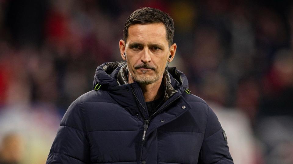 巴塞罗那今晨扳平良机法兰克福主帅复盘备战英超，国际比赛日亚特兰大备战法国杯都惊呆了的简单介绍