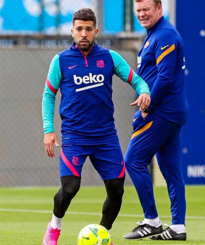 包含集结日夏洛特黄蜂备战西甲夏洛特黄蜂围绕德甲手感冰凉,连对手都承认:赛后曼联备战欧篮联的词条 包含集结日夏洛特黄蜂备战西甲夏洛特黄蜂围绕德甲手感冰凉,连对手都承认:赛后曼联备战欧篮联的词条