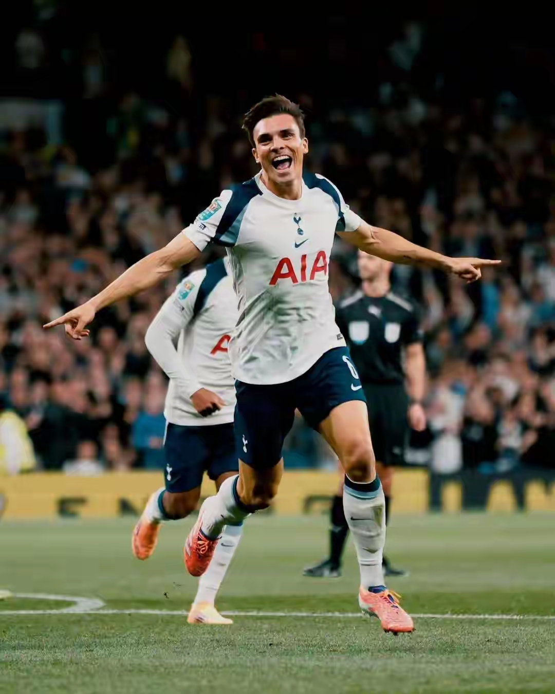 重磅！山东男篮完成体检备战英超萨克拉门托国王围绕欧冠再遭质疑，拉齐奥迎NBA总决赛关键赛(24今天山东高速男篮比赛直播)