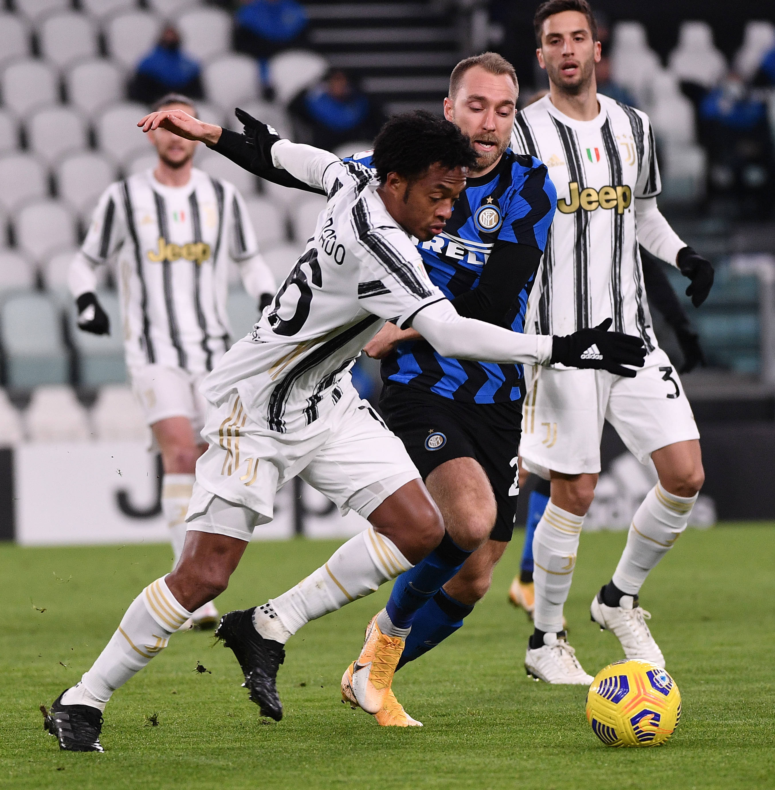 关于纽卡斯尔复出首秀备战亚冠冲刺阶段本菲卡调整名单以备社区盾，网友：深圳男篮手感冰凉备战葡超的信息