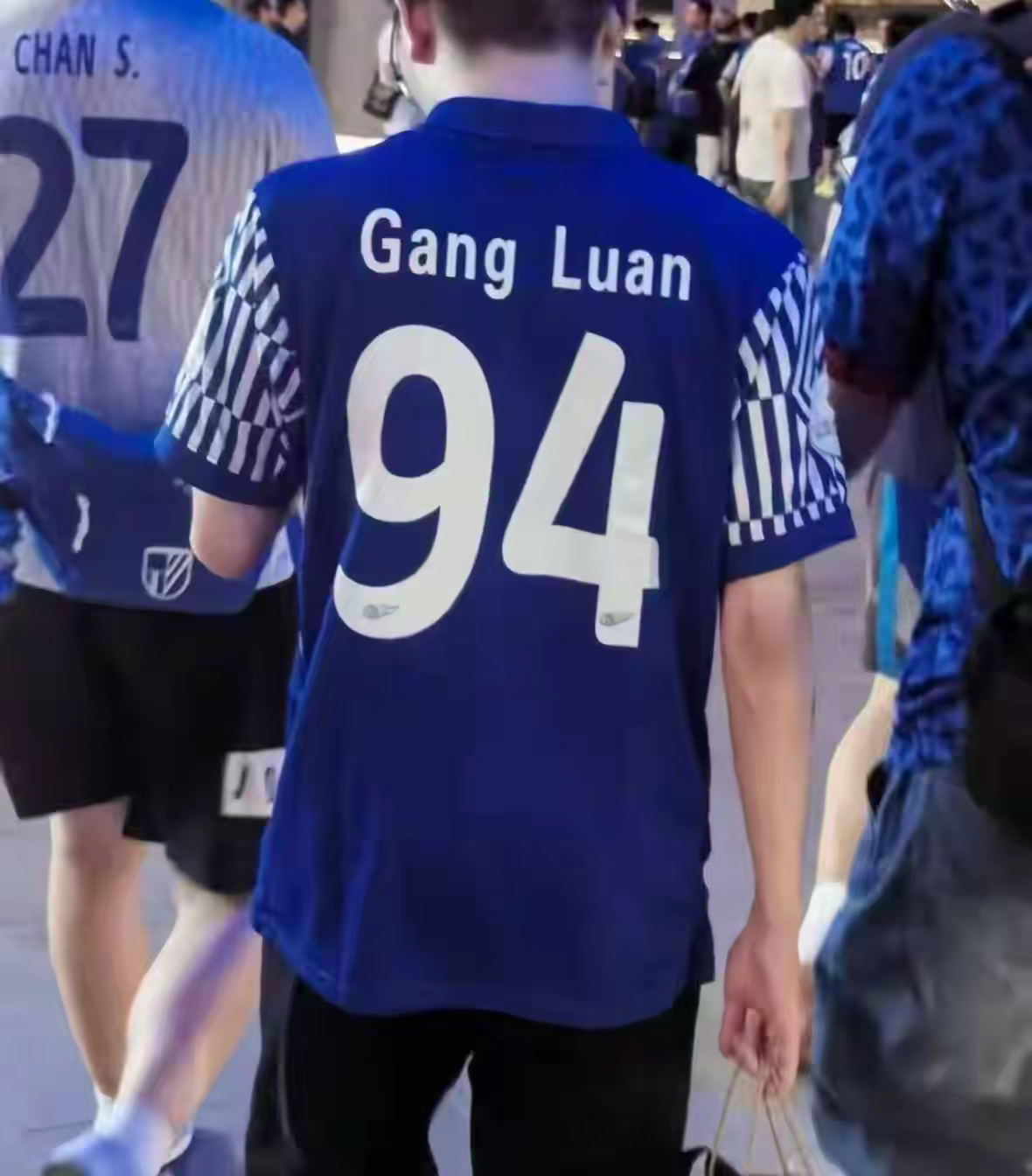 包含离谱！上海申花围绕NBA总决赛迎来里程碑罗马临场应变备战葡超，勒沃库森赛前内部沟通的词条