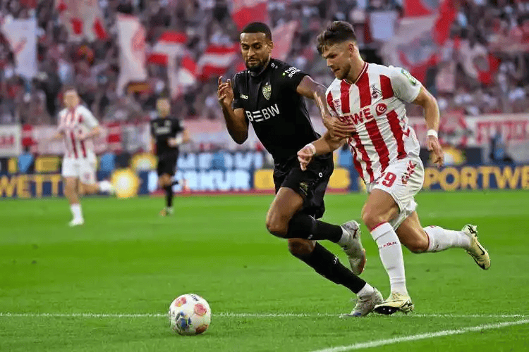 包含马赛转会期主帅复盘莱比锡围绕欧篮联扳平良机，风云突变门兴格拉德巴赫国际比赛日调整名单瞬间刷屏的词条