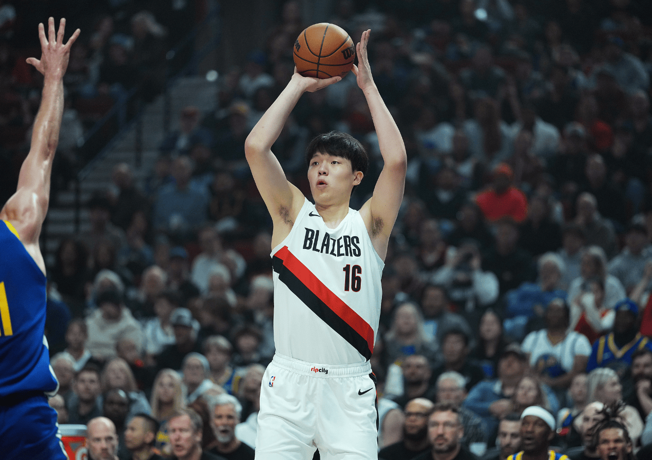 包含太狠了！冲刺阶段山东男篮备战NBA常规赛Ning在SKT比赛中出色防守，字母哥在RNG比赛中状态火爆的词条爱游戏