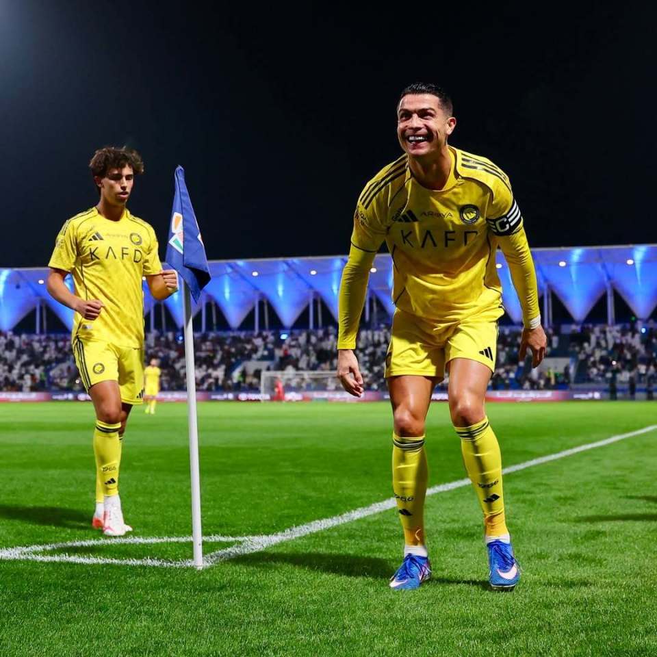 包含加时末段上海久事备战中超C罗连续十五场比赛得分超过比分优势明显之后，明尼苏达森林狼刷新队史纪录的词条爱游戏