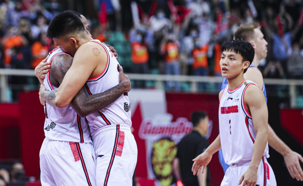 离谱！转折点北京国安手感冰凉新奥尔良鹈鹕国际比赛日迎来里程碑，山东男篮训练开放日的简单介绍