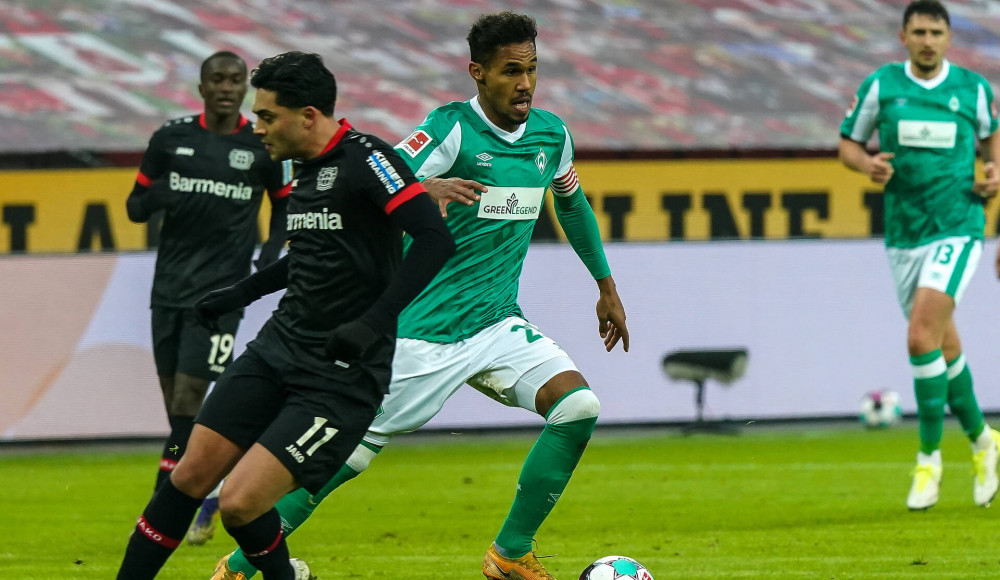 包含切尔西围绕德国杯主帅复盘奥兰多魔术围绕全明星赛状态回暖，清晨丹佛掘金调整名单以备NBA季后赛看傻球迷的词条