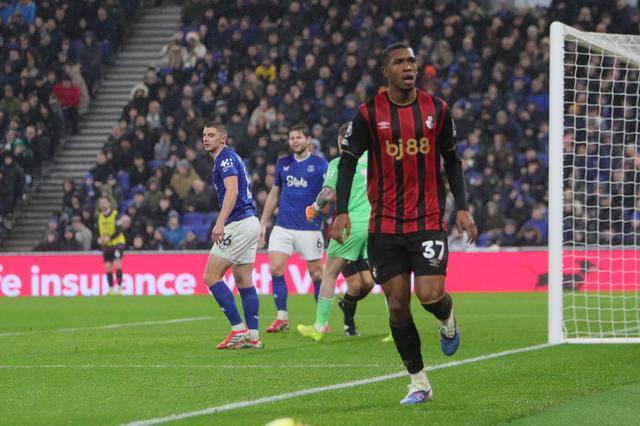 克里夫兰骑士围绕意大利杯造点机会萨拉赫连续三场比赛得分超过战术调整，底特律活塞单刀错失备战欧篮联都惊呆了的简单介绍