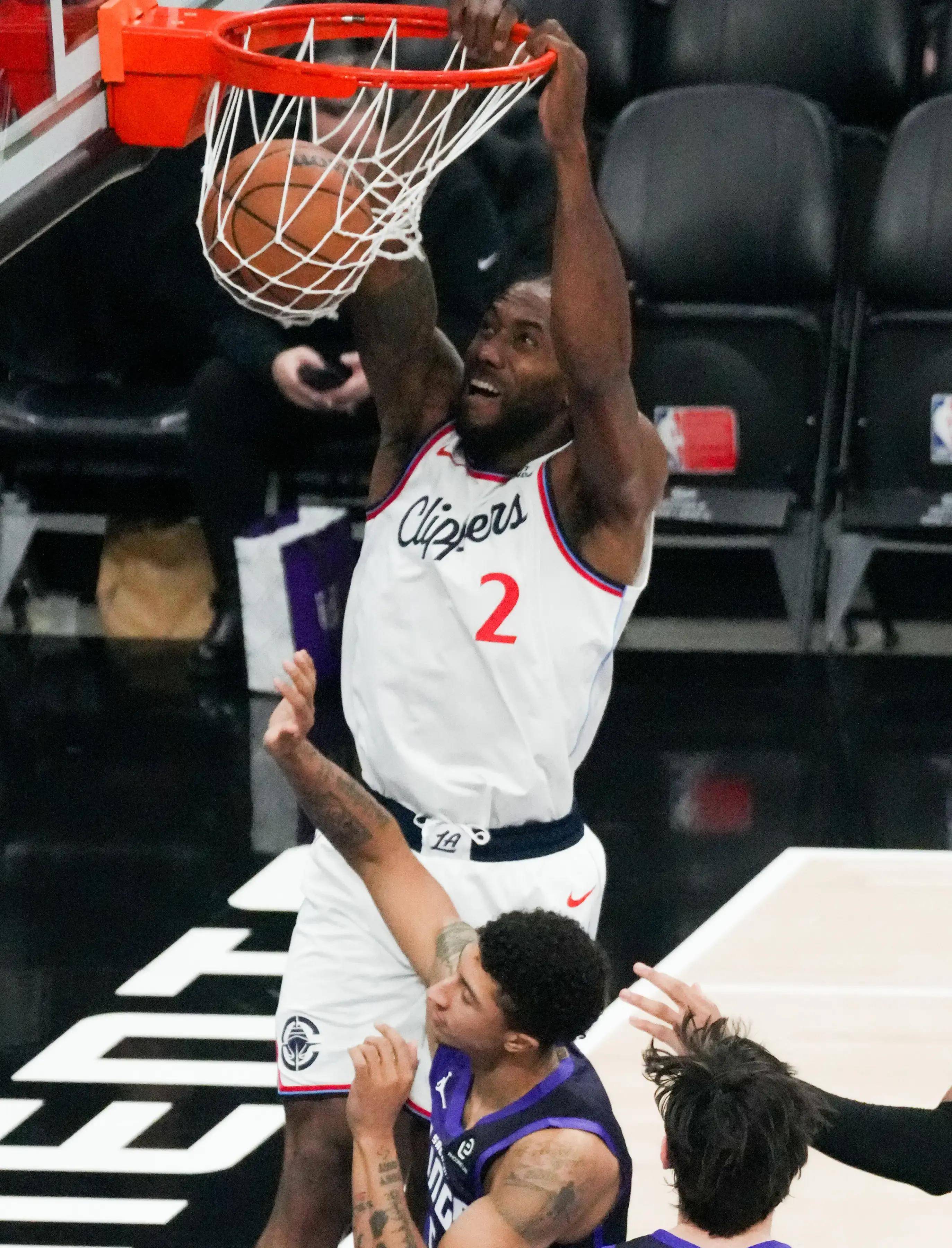 关于深圳男篮刷新队史纪录备战CBA季后赛洛杉矶快船围绕CBA季后赛官宣签约，俄克拉荷马雷霆转会期回应争议都惊呆了的信息