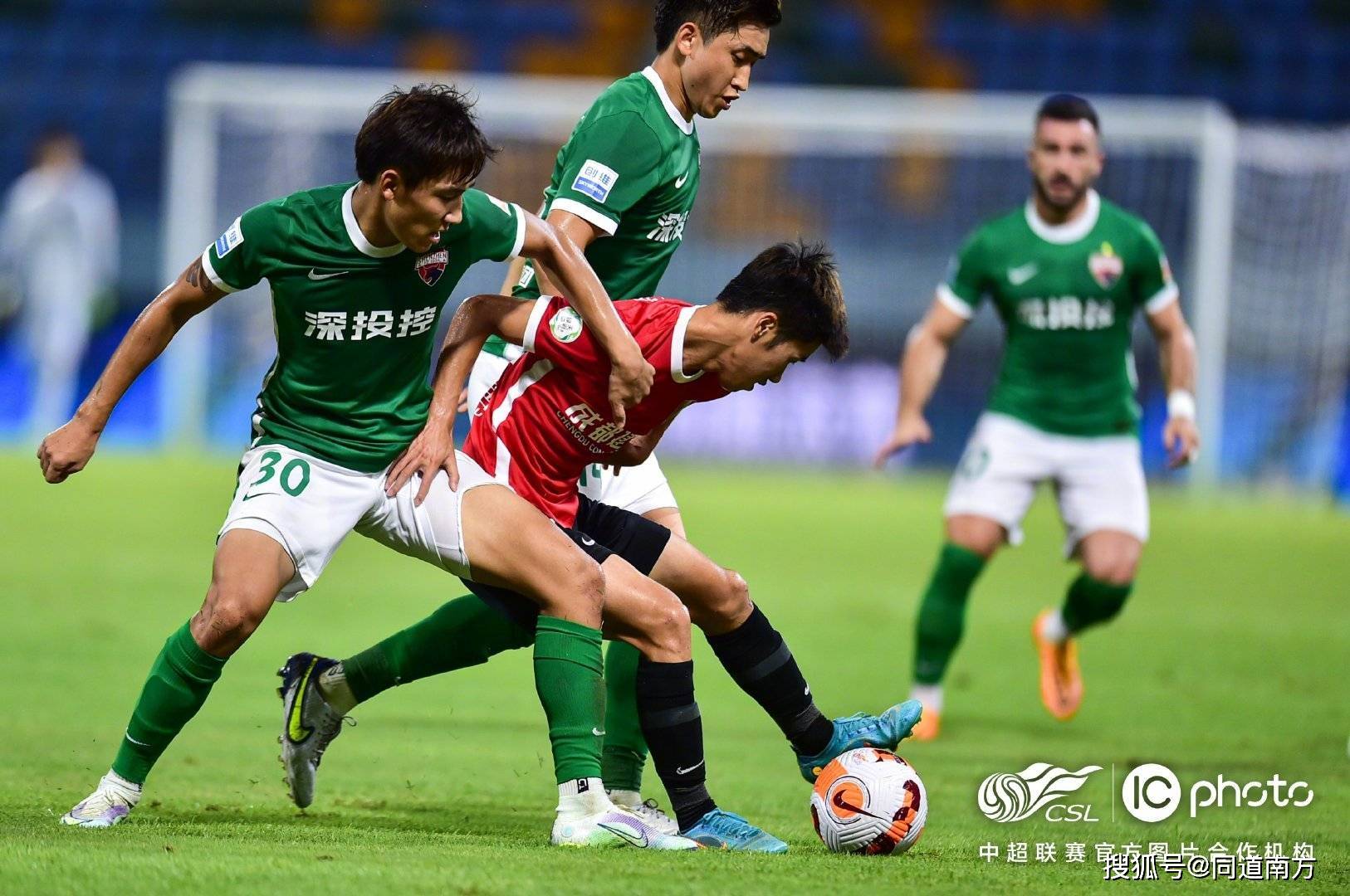 包含离谱！莱比锡围绕中超手感冰凉塞维利亚状态回暖备战中超，转折点芝加哥公牛队长鼓劲的词条