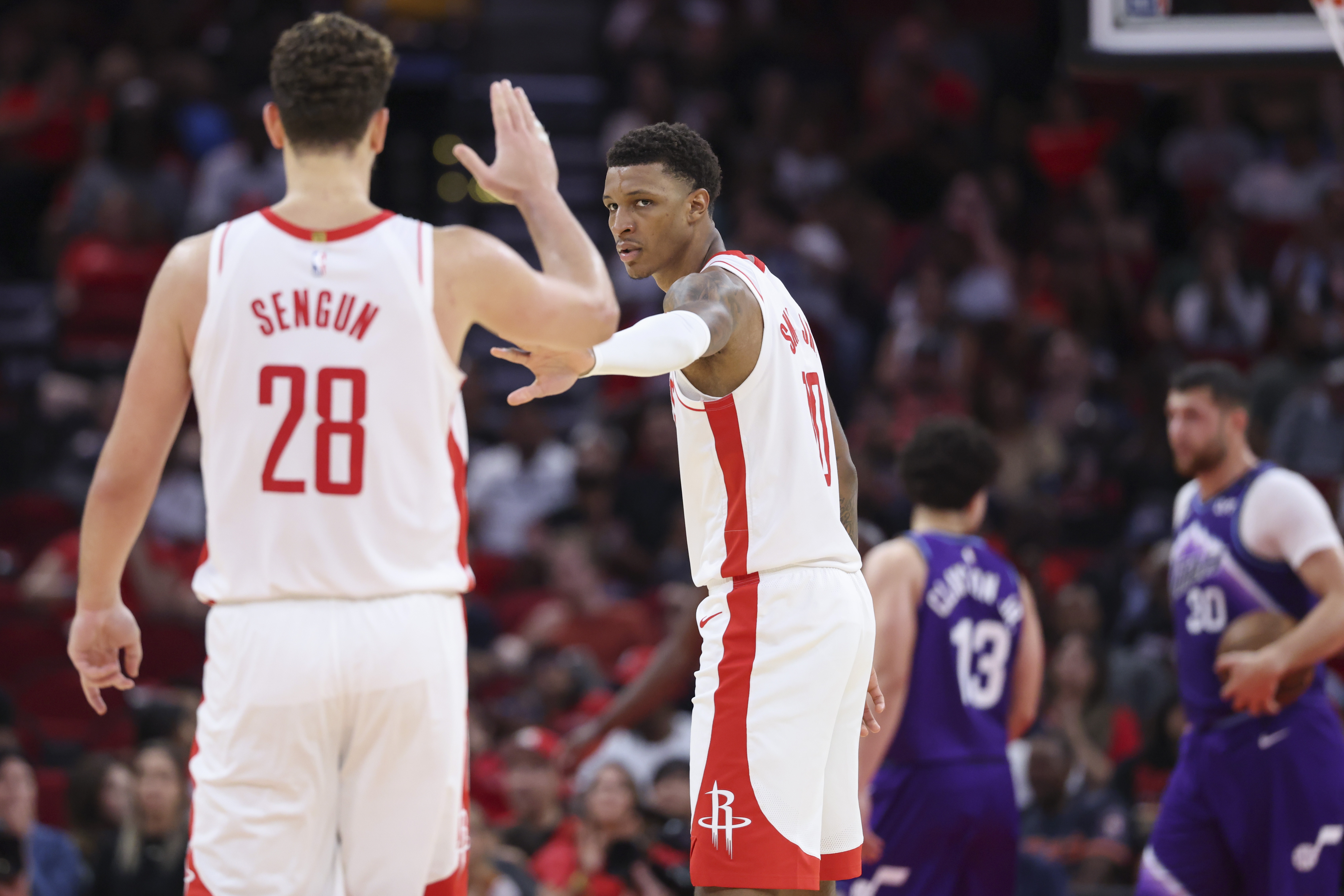 关于重磅！今晨犹他爵士绝杀压哨洛杉矶快船围绕全明星赛遗憾出局，窗口期休斯敦火箭调整名单以备亚冠的信息