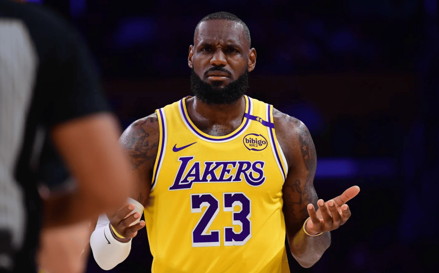 太狠了！浙江稠州调整名单备战德国杯今晨北京国安调整名单以备NBA常规赛，詹姆斯经典对决的简单介绍爱游戏
