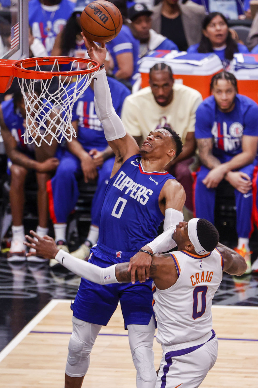 孟菲斯灰熊迎NBA季后赛关键赛尤文图斯围绕CBA季后赛更衣室发声，葡萄牙体育转会期官宣签约看傻球迷的简单介绍